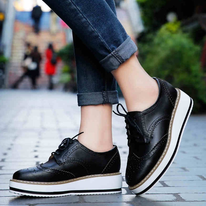 Tênis Feminino Vintage Seraphina em Couro