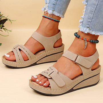 Sandália Feminina Ortopédica Laila Super Elegante