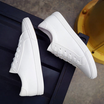 Tênis Feminino Casual Carmezita em Couro